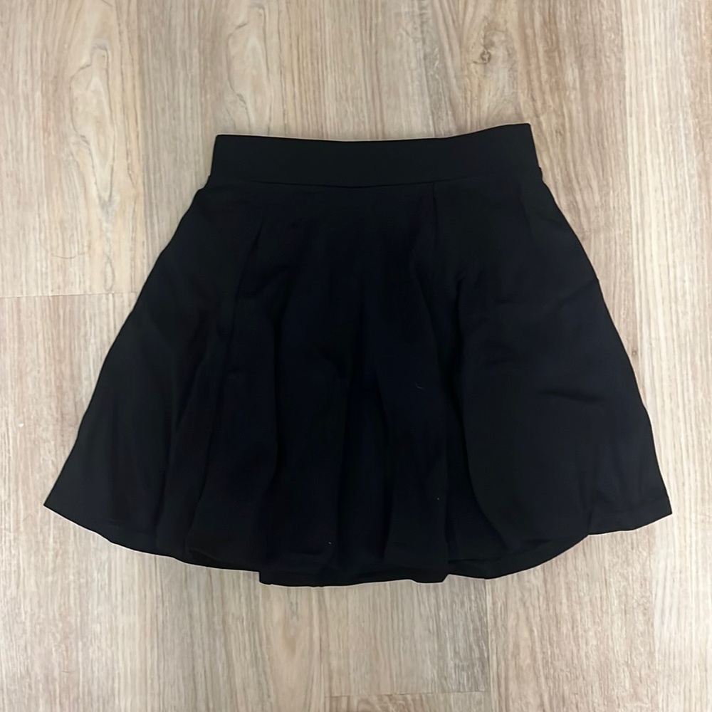 H&M Black Skater Skirt